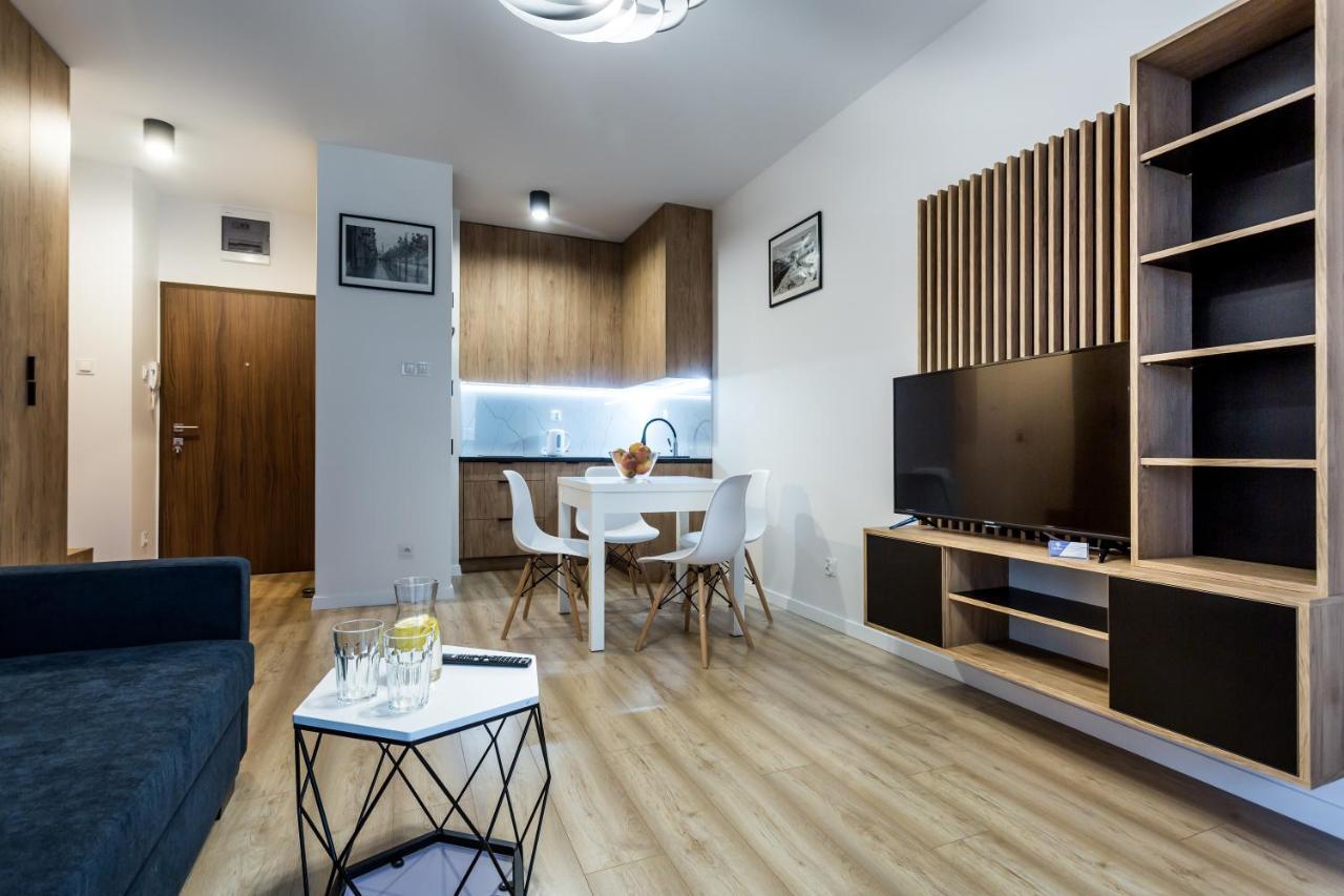 Resinest Apartamenty Jurowiecka J17 Białystok Kültér fotó