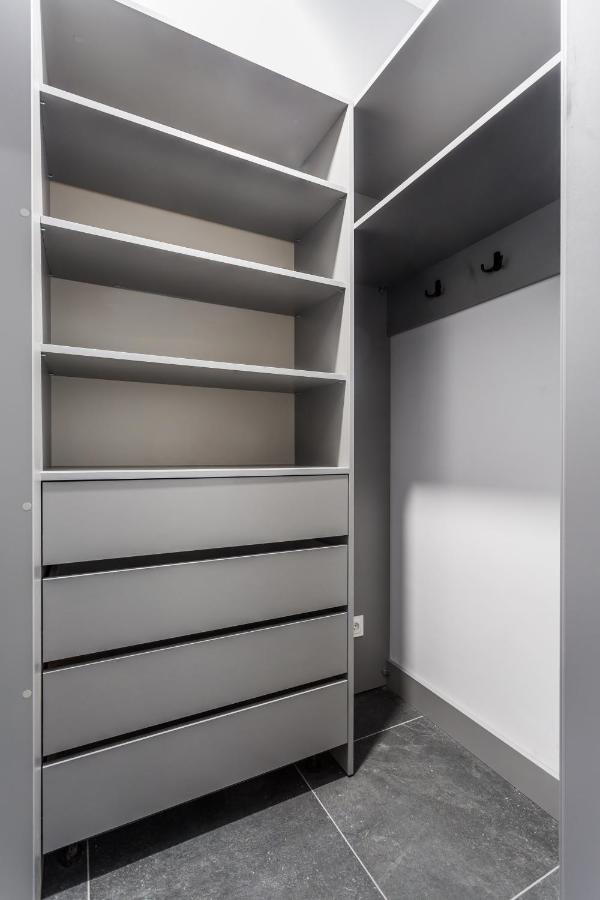 Resinest Apartamenty Jurowiecka J17 Białystok Kültér fotó